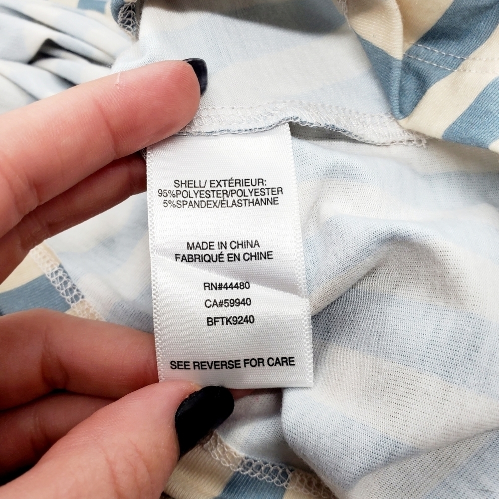 Love Fire Light Blue & White Striped Twist Side Sleeveless Top - Picture 6 of 7